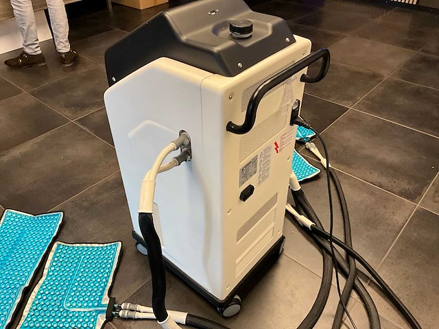 2021 zamar cryo4 cryotherapie en cryolipolyse apparaat - afbeelding 5 van  7