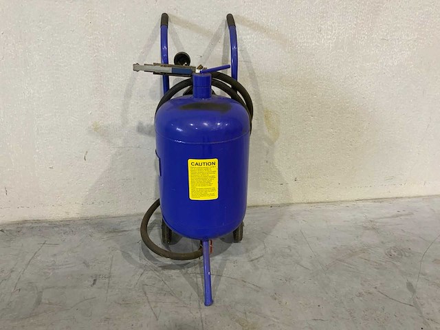 2021 zionair sk10b zandstraalmachine - afbeelding 2 van  7