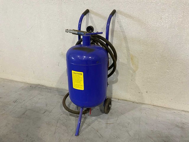 2021 zionair sk10b zandstraalmachine - afbeelding 1 van  7