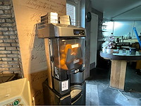 2021 zumex versatile pro sinaas sapcentrifuge - afbeelding 7 van  12
