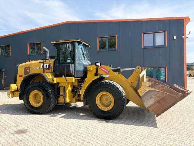 2022 - caterpillar - 950m - shovel - afbeelding 10 van  31
