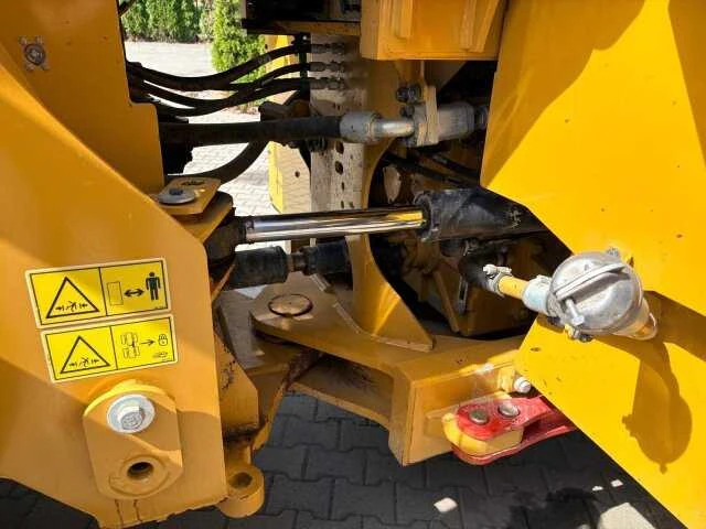 2022 - caterpillar - 950m - shovel - afbeelding 16 van  31