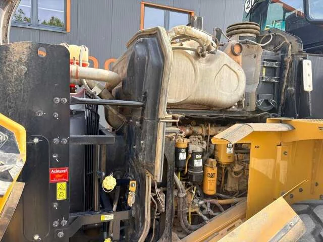 2022 - caterpillar - 950m - shovel - afbeelding 31 van  31