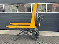 2022 - jungheinrich - amx10e - electric pallet trucks