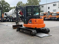 2022 - komatsu - pc58mr-5e0 - tracked excavator - afbeelding 17 van  30