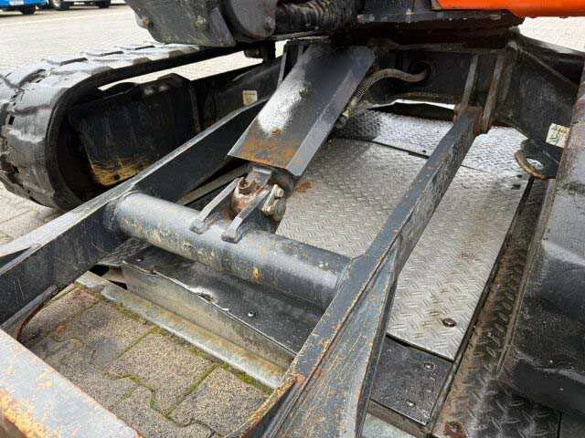 2022 - komatsu - pc58mr-5e0 - tracked excavator - afbeelding 29 van  30