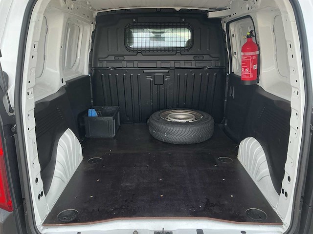 2022 - opel - combo - 1.5d l1h1 edition - bedrijfswagen - afbeelding 10 van  14
