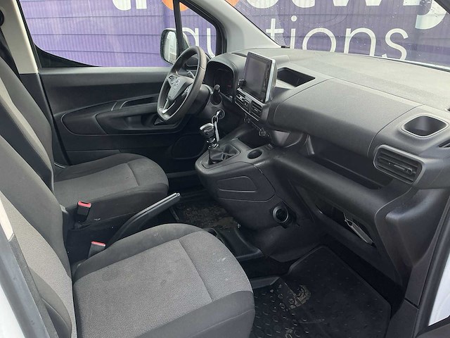 2022 - opel - combo - 1.5d l1h1 edition - bedrijfswagen - afbeelding 12 van  14