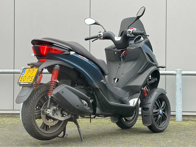 2022 - piaggio - 300 mp3 hpe sport - scooter - afbeelding 9 van  12