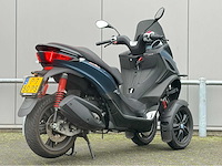 2022 - piaggio - 300 mp3 hpe sport - scooter - afbeelding 9 van  12