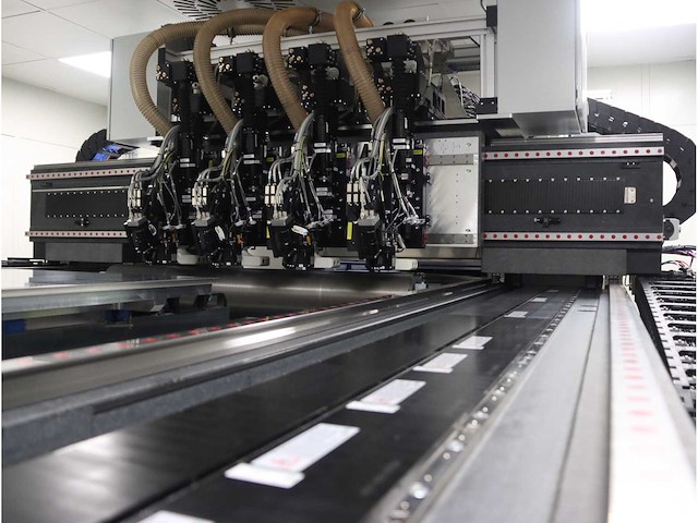 2022 3d micromac microflex lp5 laserverwerkings-, patroon- en inktafzettingsmachine - afbeelding 8 van  14