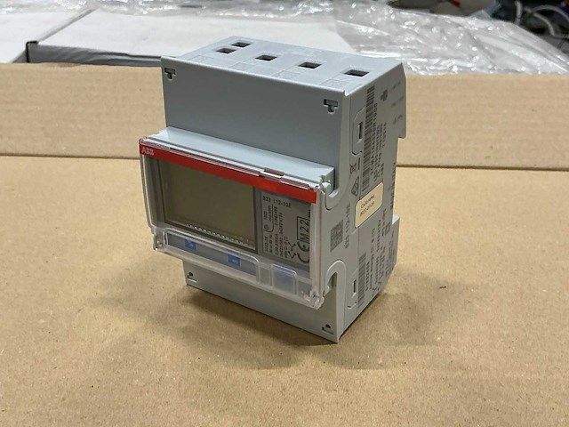 2022 abb b23 laadpaal en energiedistributie kwh meter (10x) - afbeelding 1 van  8