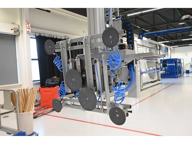 2022 abus / framatech zhb / lned 230 s70 2 x 55m1 zelfdragende stalen kraanbaanconstructie met 5 vacuümheffers - afbeelding 30 van  35