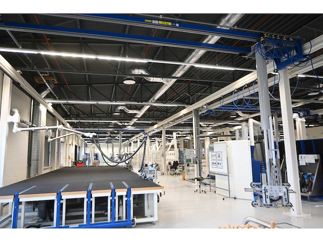 2022 abus / framatech zhb / lned 230 s70 2 x 55m1 zelfdragende stalen kraanbaanconstructie met 5 vacuümheffers - afbeelding 34 van  35