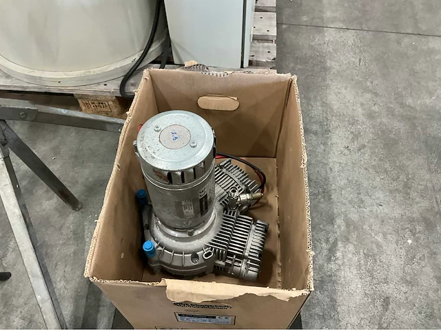 2022 air-range 2 cilinder elektro motor - afbeelding 3 van  4