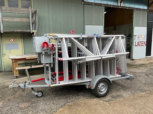 2022 altrex rs tower 4 rolsteiger op aanhanger - afbeelding 1 van  10