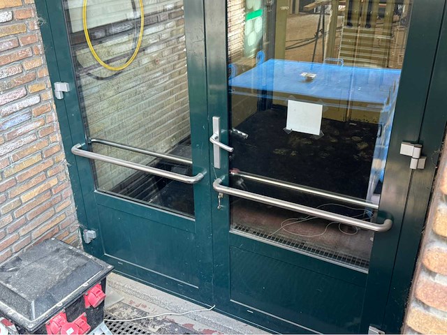 2022 aluminium deur met kozijn - afbeelding 3 van  17