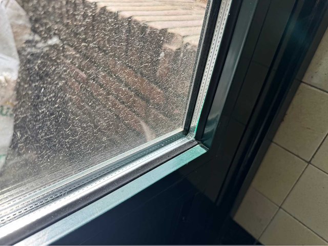 2022 aluminium kozijn met dubbele deur - afbeelding 2 van  13