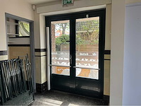 2022 aluminium kozijn met dubbele deur - afbeelding 6 van  13