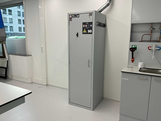 2022 asecos s90 brandwerende veiligheidskast - afbeelding 1 van  6