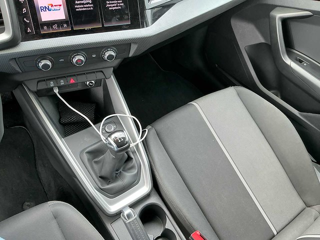 2022 audi a1 sportback 25 tfsi pro line personenauto - afbeelding 13 van  24