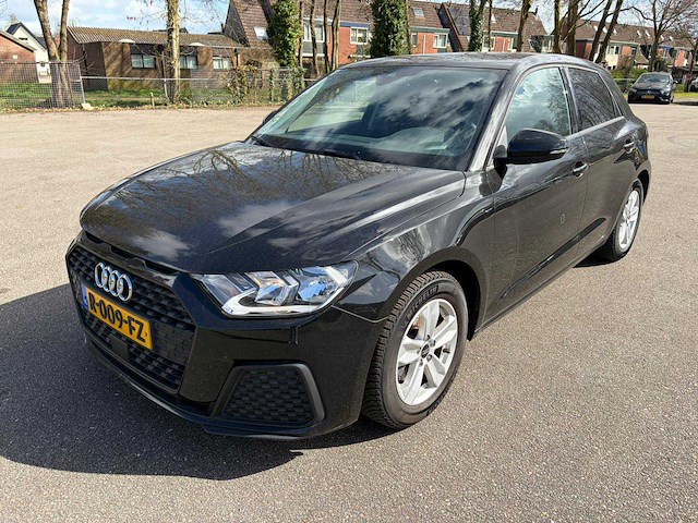 2022 audi a1 sportback personenauto - afbeelding 1 van  12