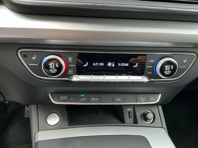 2022 audi q5 50 tfsi e pro line personenauto - afbeelding 19 van  37