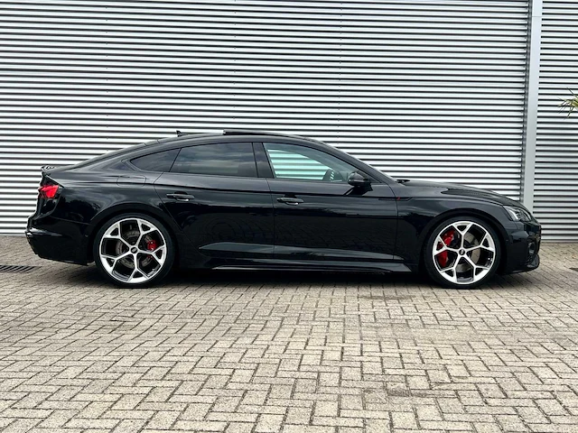 2022 audi rs5 competition plus personenauto - afbeelding 24 van  29