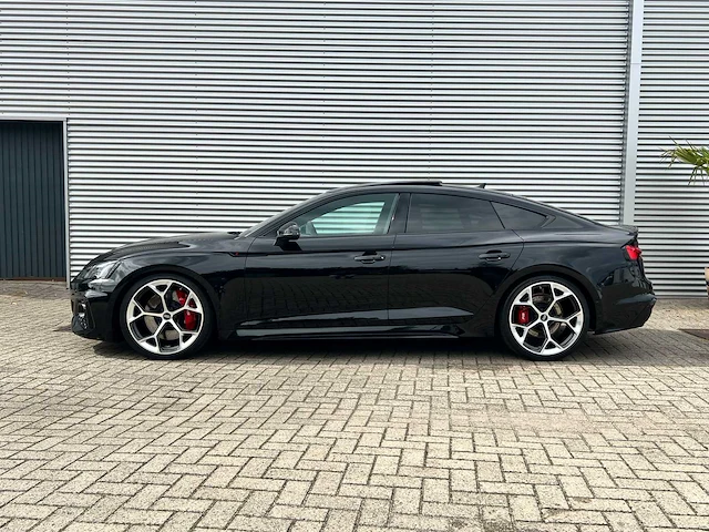 2022 audi rs5 competition plus personenauto - afbeelding 25 van  29