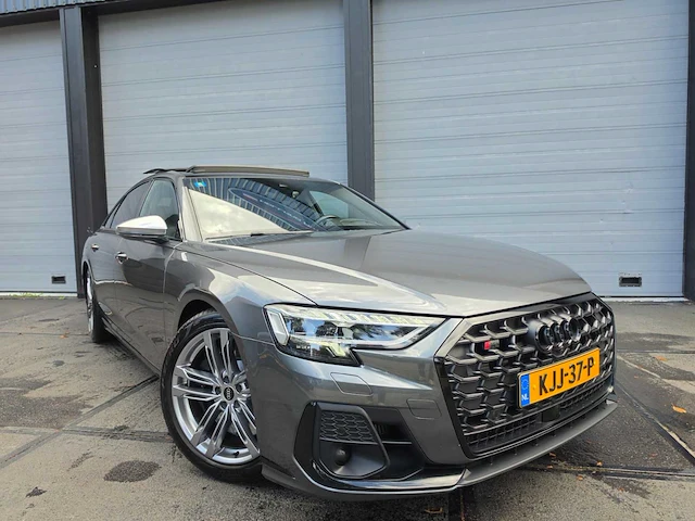 2022 audi s8 4.0 tfsi s8 quattro personenauto - afbeelding 12 van  18