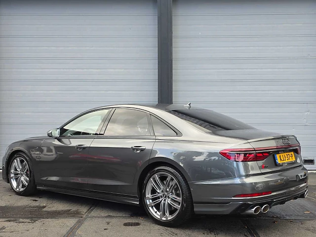 2022 audi s8 4.0 tfsi s8 quattro personenauto - afbeelding 16 van  18