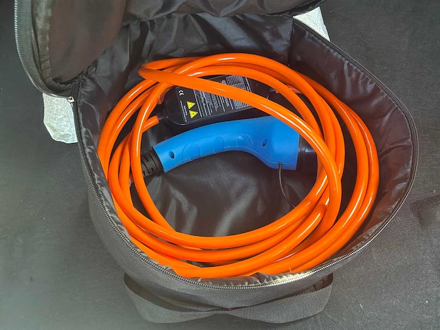 2022 baw pony (l7e-cu) elektrische auto - afbeelding 18 van  27