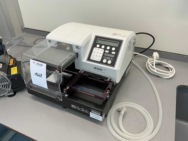 2022 biotek agilent 405lsrs-sn microplaatwasmachine - afbeelding 2 van  8