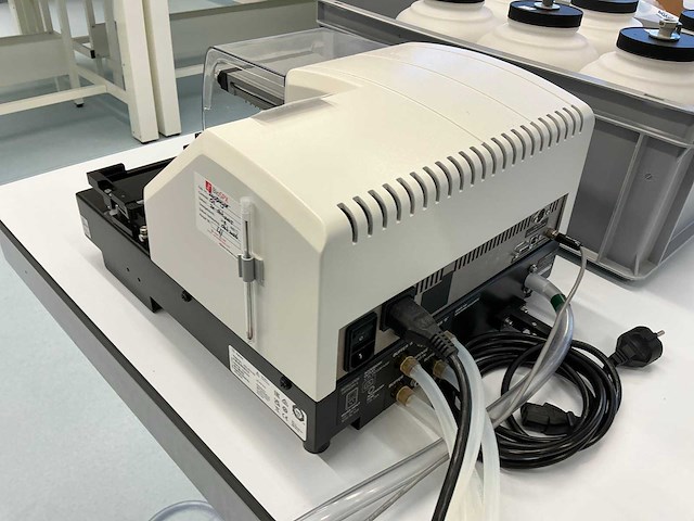2022 biotek agilent 405lsrvs-sn microplaat-wasmachine - afbeelding 12 van  13