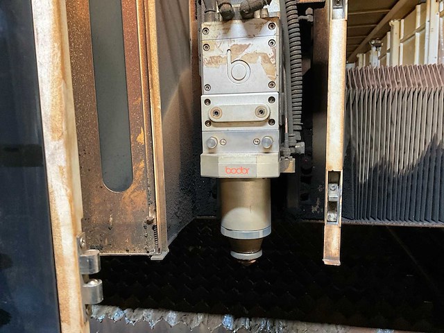 2022 bodor 12 kw lasersnijmachine - afbeelding 2 van  50