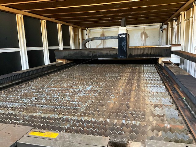 2022 bodor 12 kw lasersnijmachine - afbeelding 49 van  50