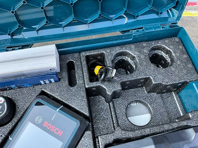 2022 bosch d-tect 200c muurscanner - afbeelding 4 van  6