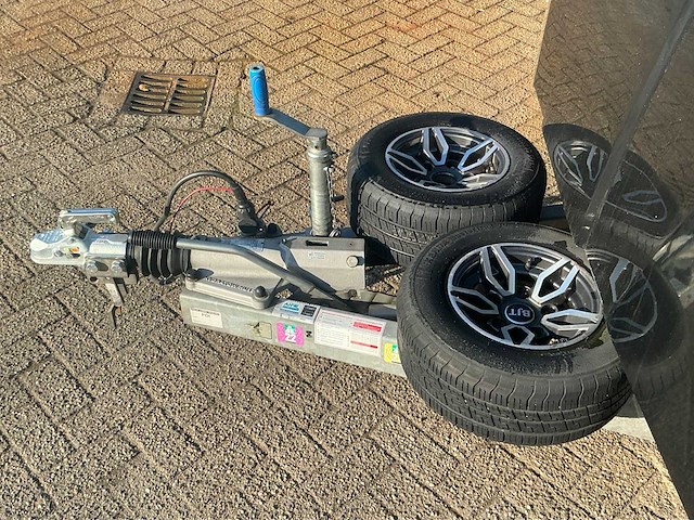 2022 brian james trailers race transporter 6 autotransporter 72-wdz-1 - afbeelding 6 van  8