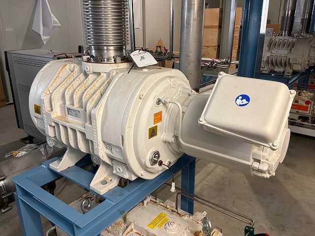 2022 busch cobra ns 0600 c / panda wy 3600 een vacuümpomp-booster combi - afbeelding 9 van  11