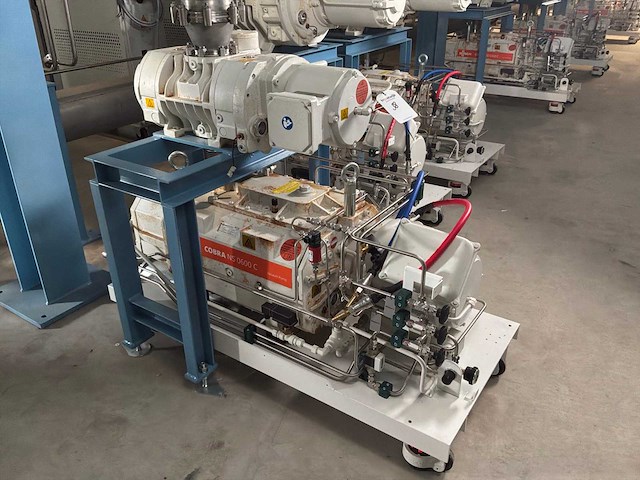 2022 busch cobra ns 0600 c / panda wz 0500 b vacuümpomp-booster combi - afbeelding 1 van  9