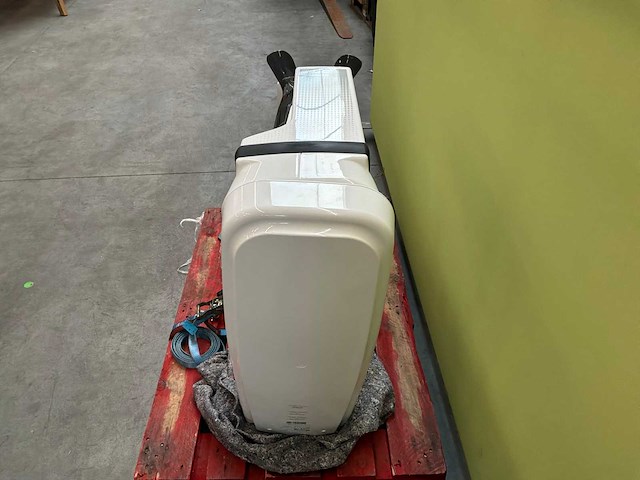 2022 carestream cs8100 digitaal panoramisch röntgensysteem - afbeelding 3 van  6