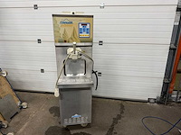 2022 carpigiani suf-65eg-r-l soft ijsmachine