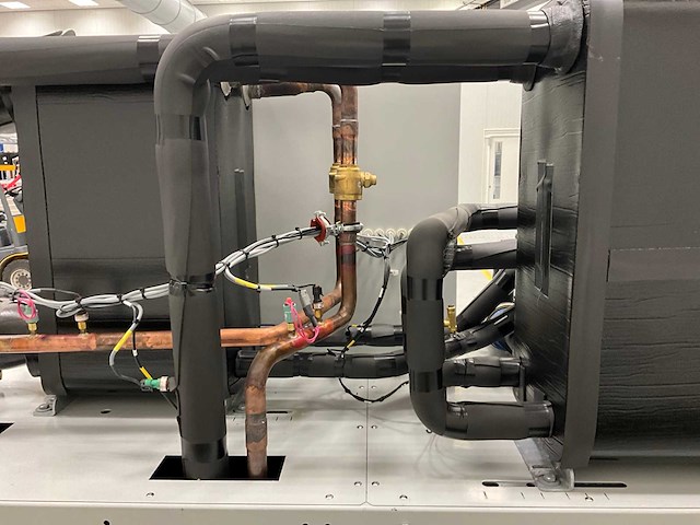 2022 carrier 30wi1000 aquasnap warmtepomp en koelinstallatie - afbeelding 14 van  15