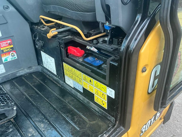 2022 caterpillar 301.6 minigraafmachine - afbeelding 14 van  29