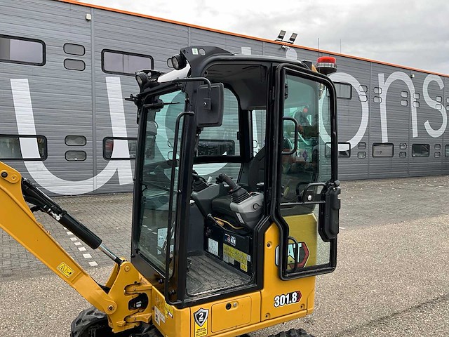 2022 caterpillar 301.8 minigraafmachine - afbeelding 15 van  32