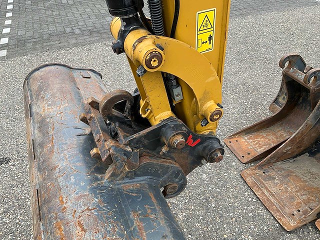 2022 caterpillar 302.7 cr minigraafmachine - afbeelding 7 van  45