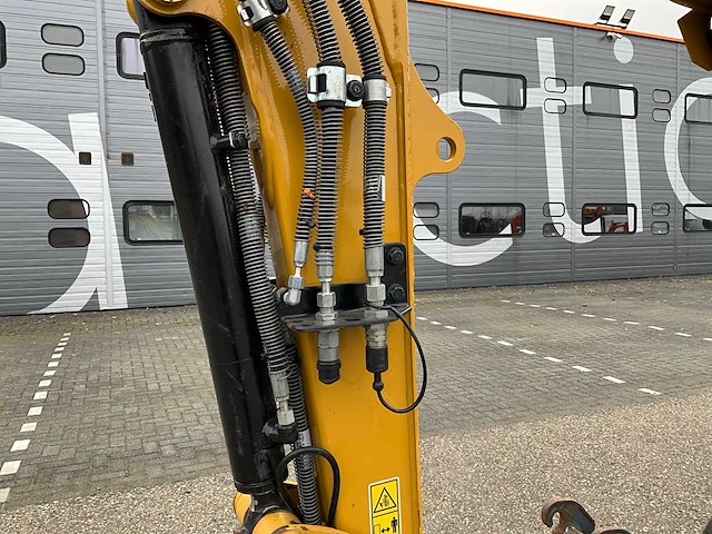 2022 caterpillar 302.7 cr minigraafmachine - afbeelding 16 van  45