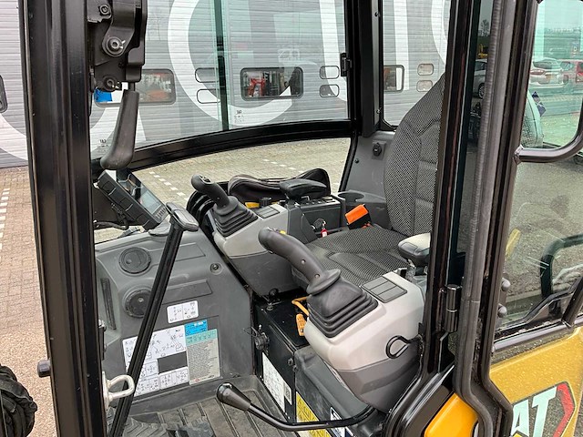 2022 caterpillar 302.7 cr minigraafmachine - afbeelding 25 van  45