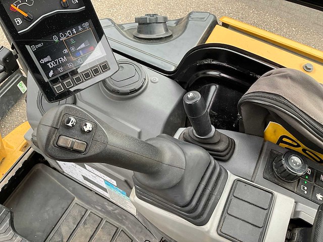 2022 caterpillar 302.7 cr minigraafmachine - afbeelding 29 van  45