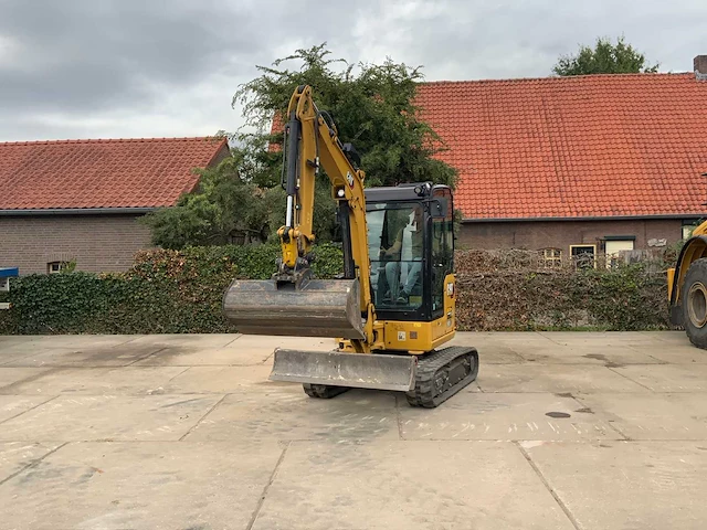 2022 caterpillar 303 rupsgraafmachine met bakkenset - afbeelding 12 van  41